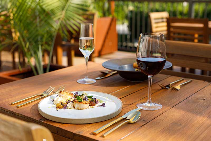 web development for restaurants -  beautiful high end restaurant table setting